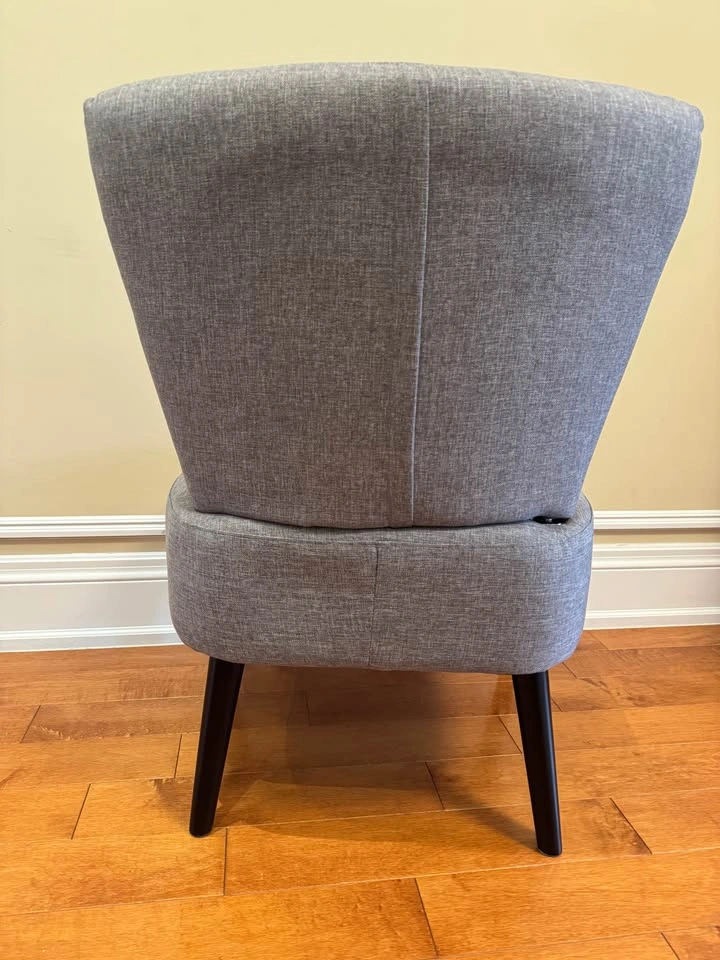 Modern Grey Accent Chair – Very Clean & Like New - photo 5