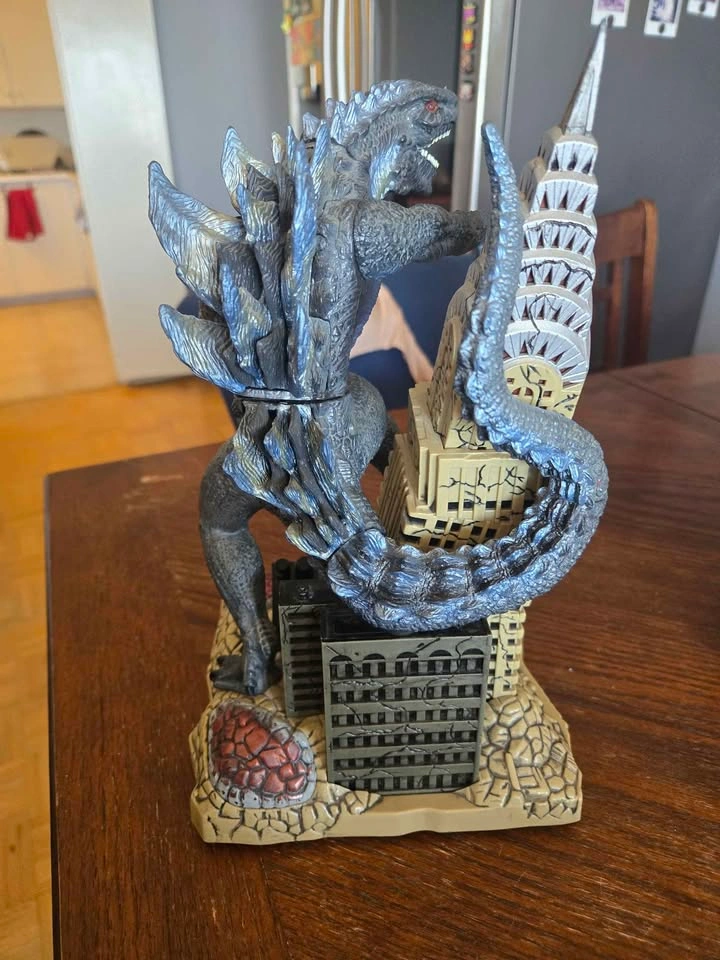 Vintage 1998 Godzilla Piggy Bank - photo 4