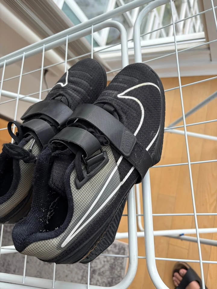 Nike Romaleo 4 - US 10.5 - photo 4