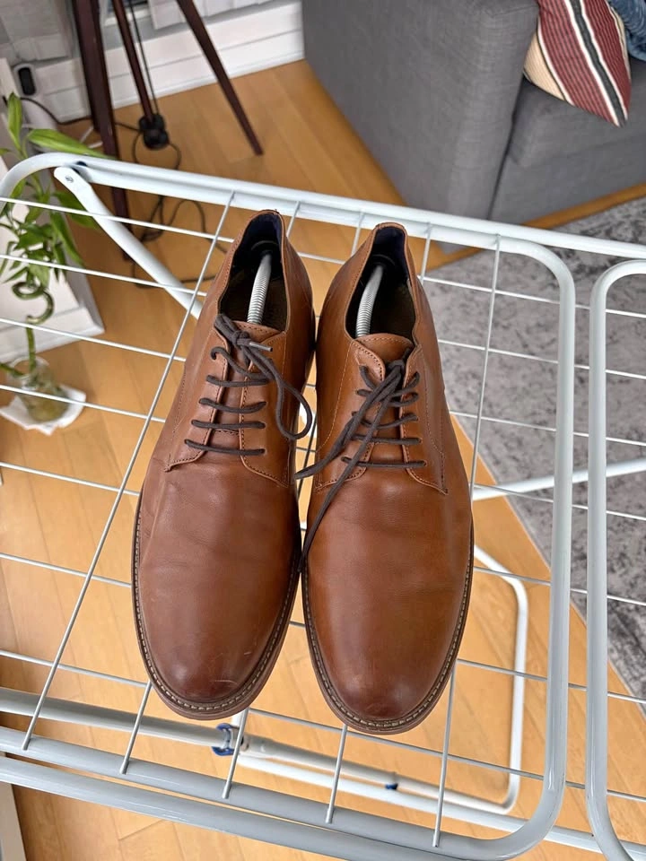 US 11.5 M Banana Republic Brown Italian Leather Dress Shoes