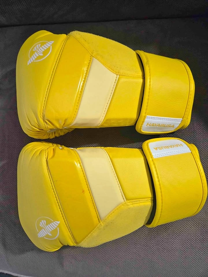Hayabusa T3 Neon Boxing Gloves - 16oz - Yellow