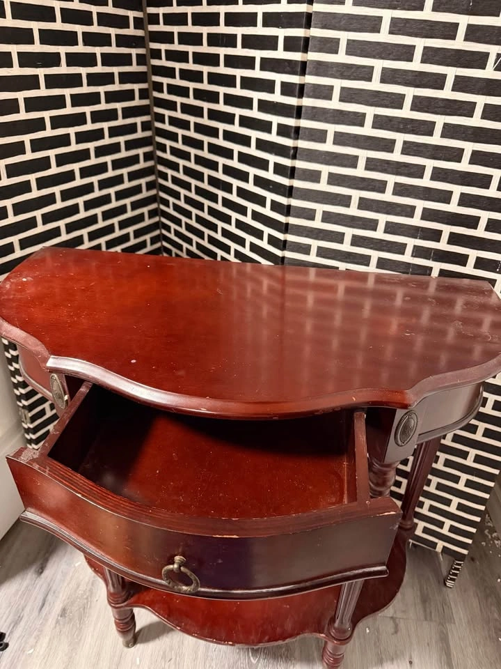 Solid wooden table - photo 3