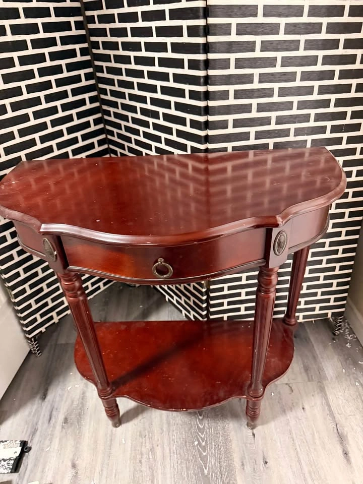 Solid wooden table - photo 4