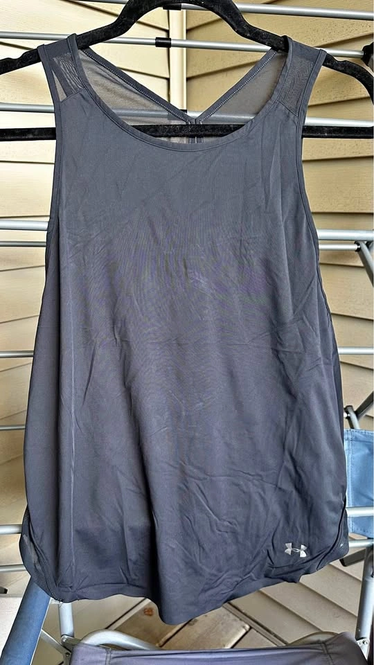 Underarmour Women's Tank Top