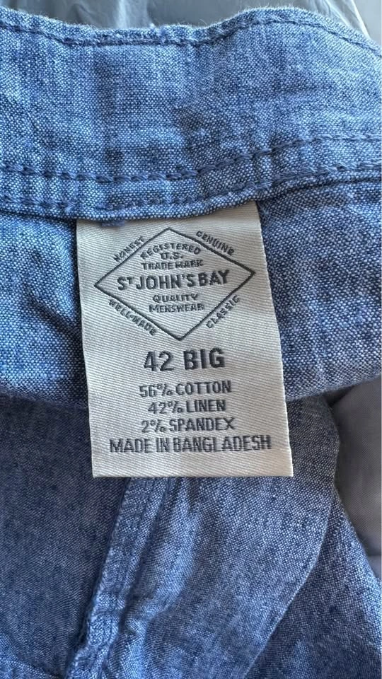 St. John's Bay Men's Shorts - photo 2