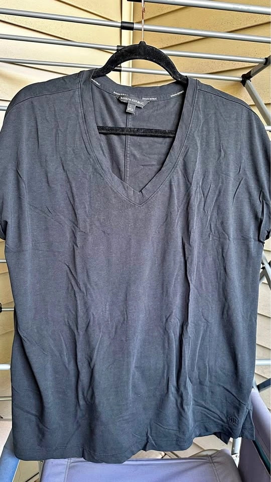 Banana Republic Women's T-shirt