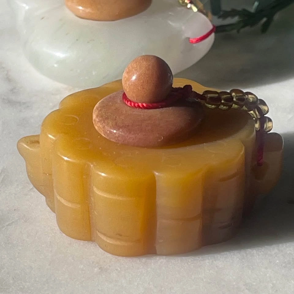 Mini Natural Jade Crystal Teapots - photo 4