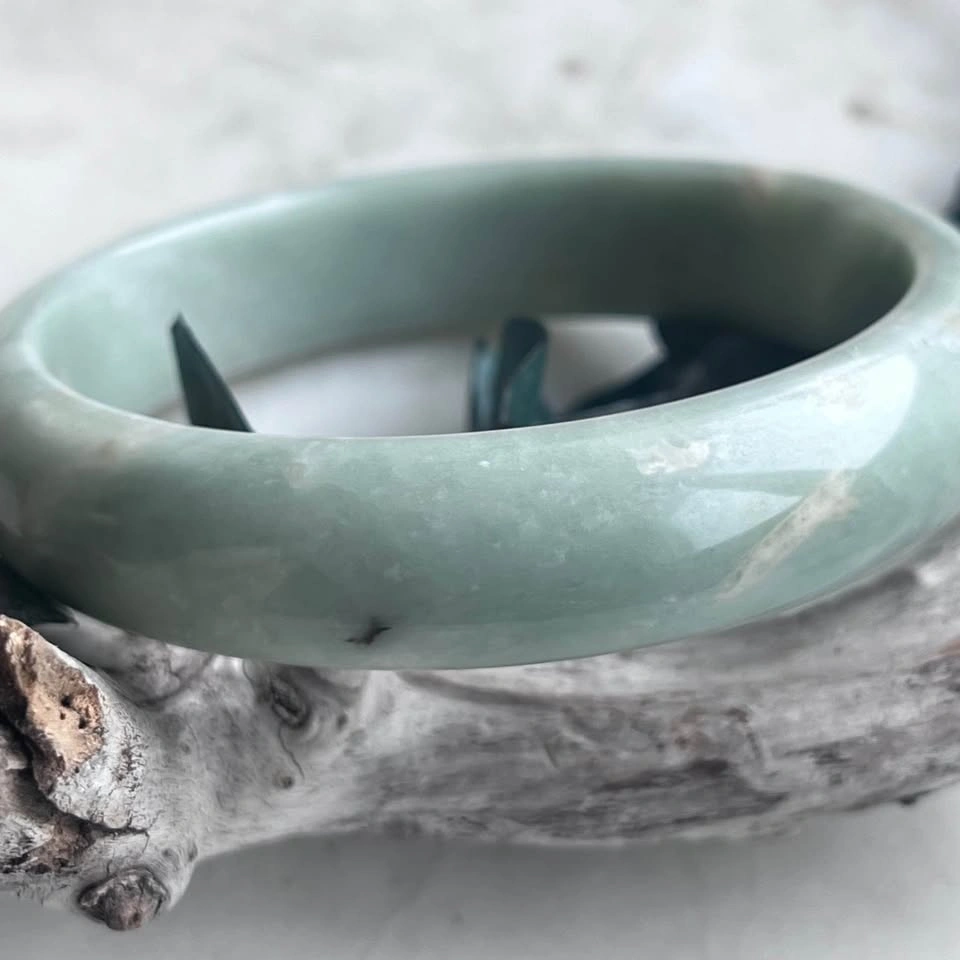 Authentic Natural Green Jade Bangle Bracelet – Certified Authent - photo 3