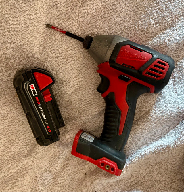 Milwaukee M18 Impact Driver - photo 2