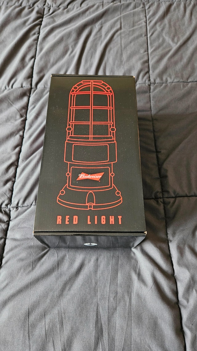 Budweiser goal light brandnew in box !