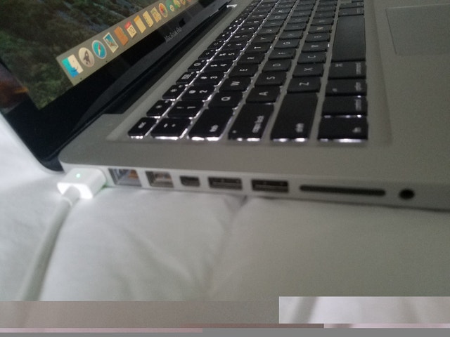 13" Macbook Mid 2009 - $100 (No HDD) / $150 (480GB SSD) - photo 2