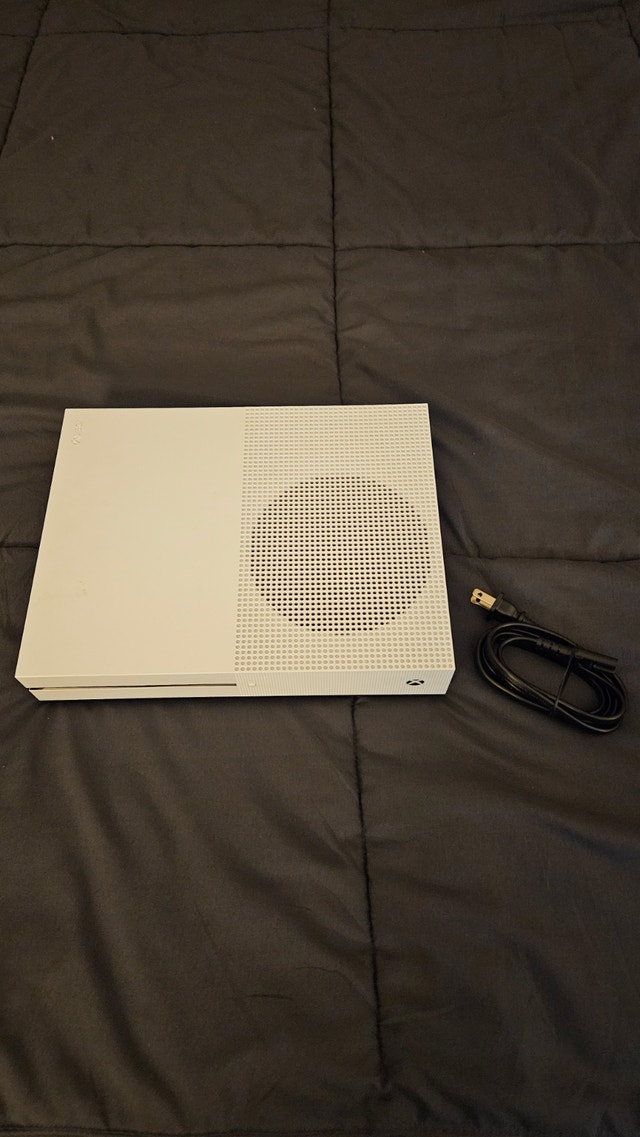 Xbox One S 1 TB