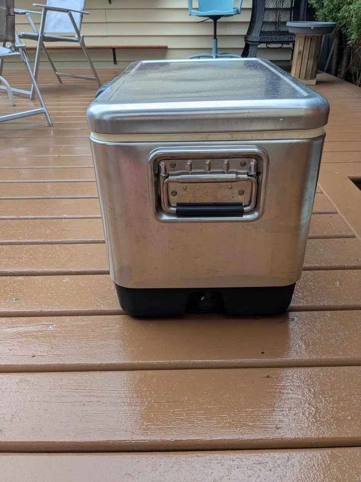 Coleman Steel Cooler - photo 2