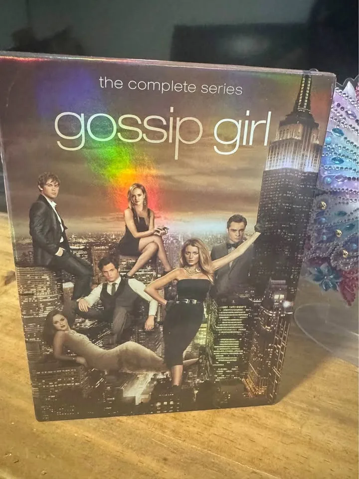 Gossip Girl: Complete Series DVD Set thumbnail
