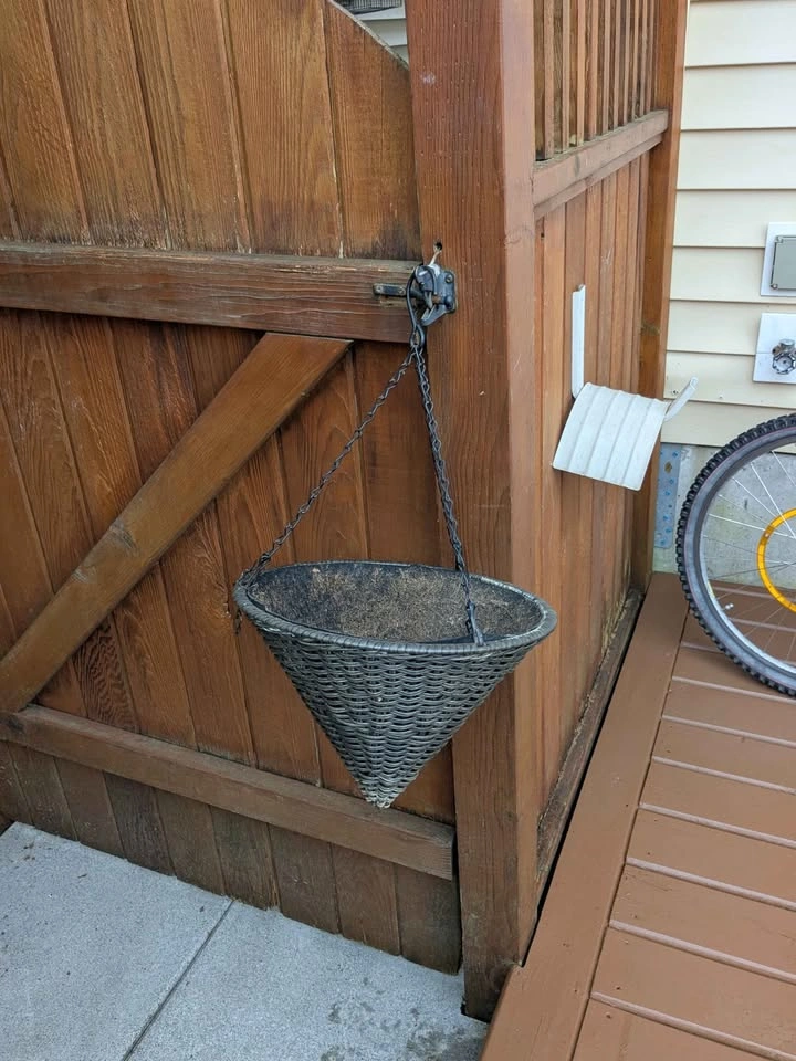 Hanging plant basket - photo 2