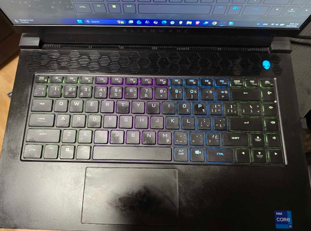 Alienware M15 R6 Laptop - Intel i7, RTX 3070 - photo 5
