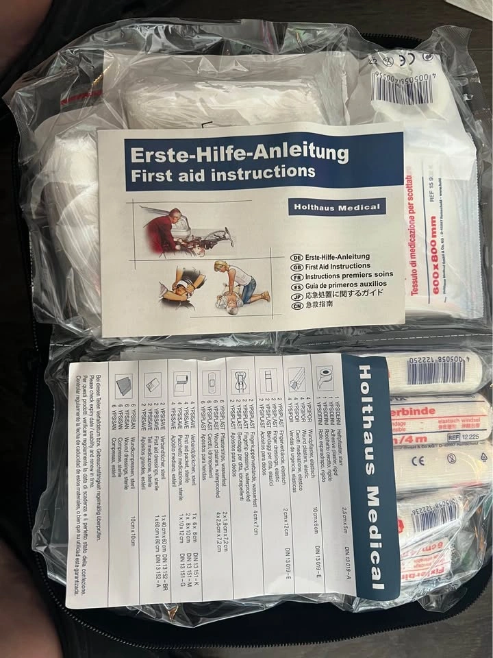 First Aid Kit for Mercedes - photo 2
