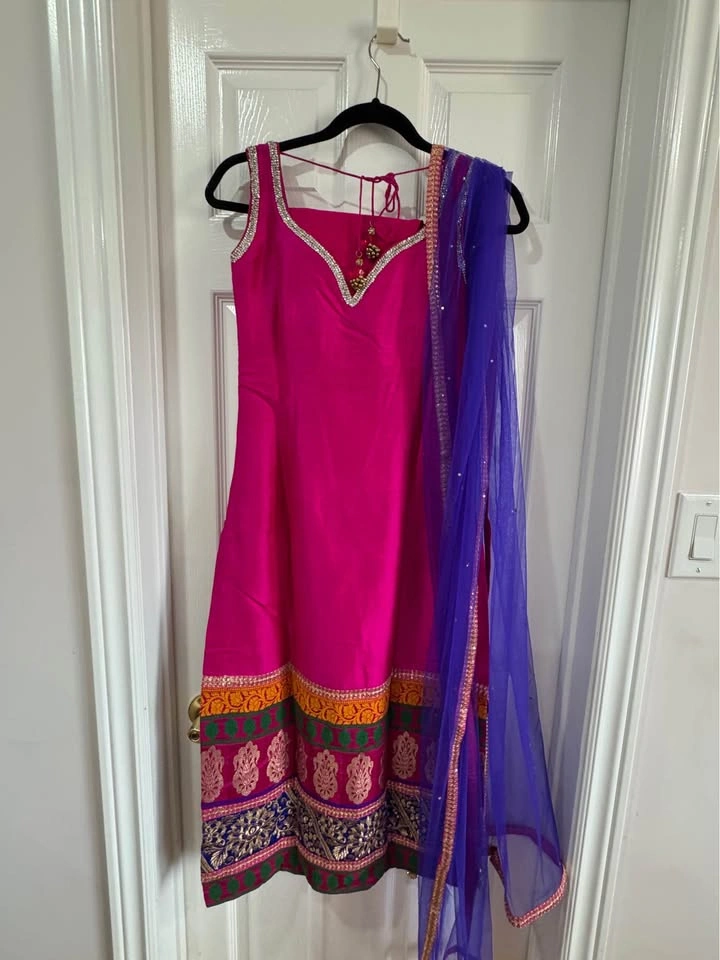 Beautiful Raw Silk Suit - photo 2