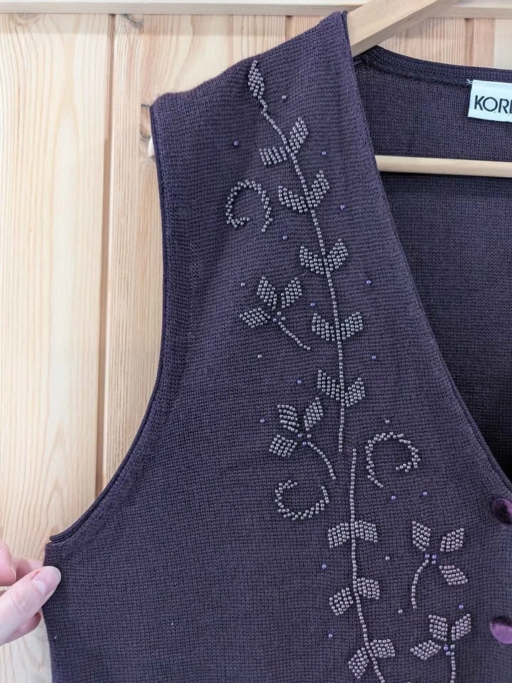 Vintage Koret Purple Beaded Sweater Vest Button Front Floral Det - photo 5