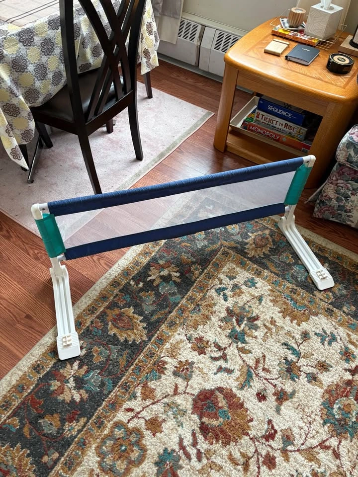 Bed Rail for Toddler Kids Safety - photo 3