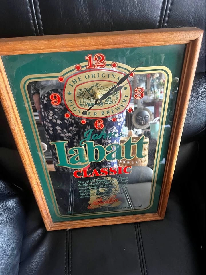 Vintage Labatt mirrored clock