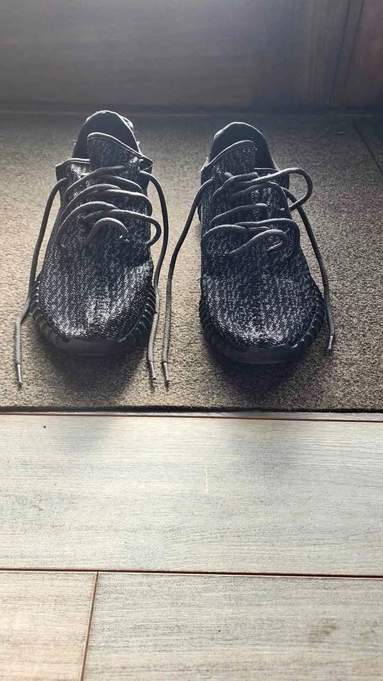Yeezy reps