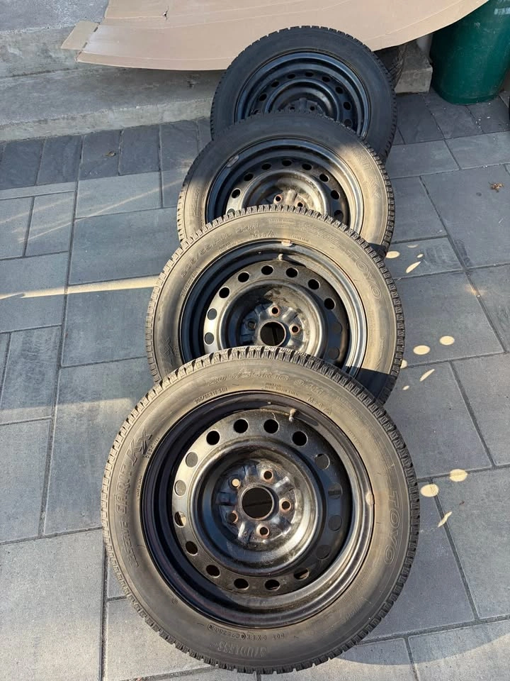 Set of 4 Toyo Winter Tires & Rims – 205/55R16 fitment: 5 114 - photo 5