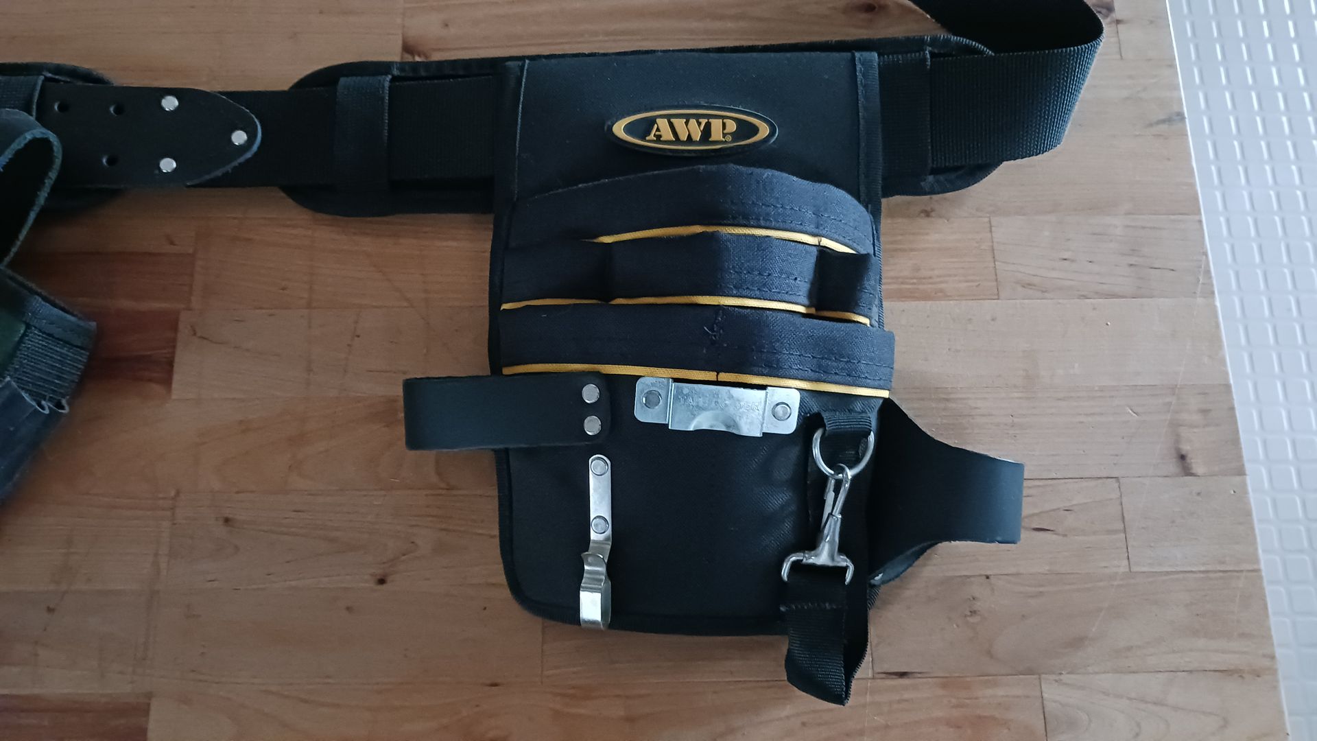Tool belt with driver/drill holster - photo 2