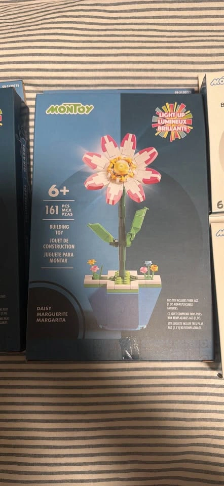 Montoy Building Blocks & Diamond Painting Kits - photo 3