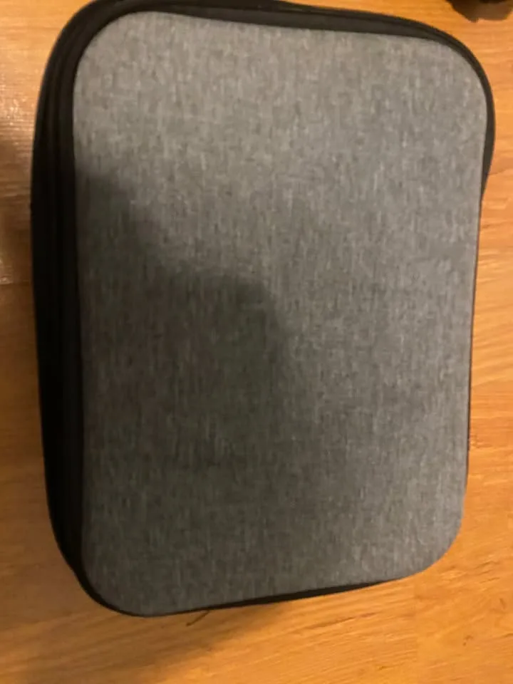 TEEROK T18S 4K GPS Drone - Spares/Case - $100 OBO image indicator(10)