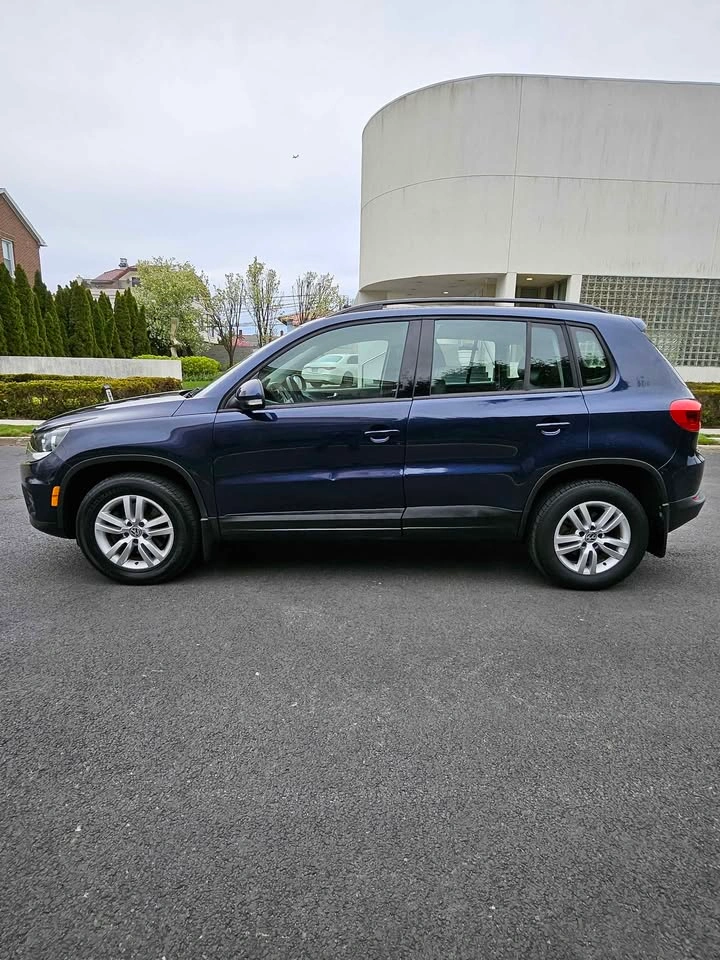 2015 Volkswagen Tiguan S AWD - photo 2