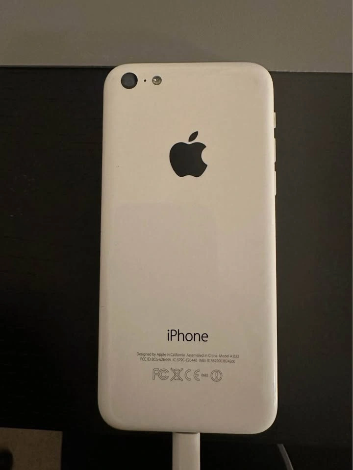 Apple iPhone 5c White 8GB - photo 2