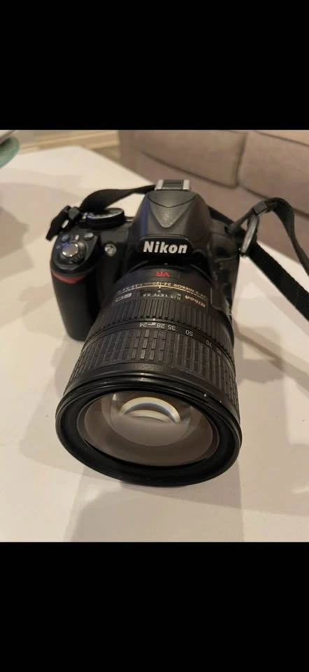 Nikon D3100 DSLR + 24-120mm VR Lens - photo 2