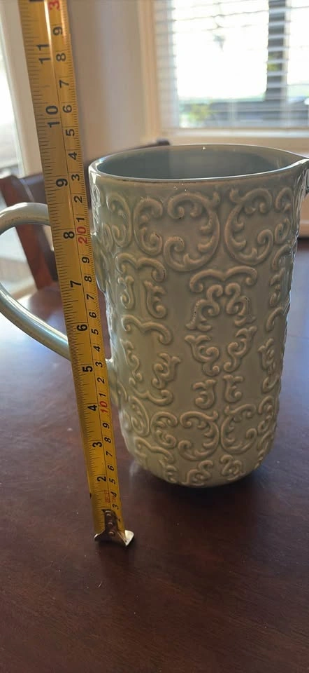 Beautiful ceramic pitcher from Secla - photo 2