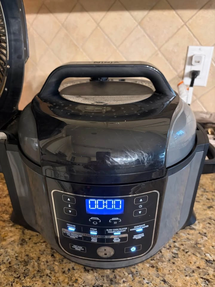 Ninja Foodi Airfryer/ Pressure Cooker XL - photo 3