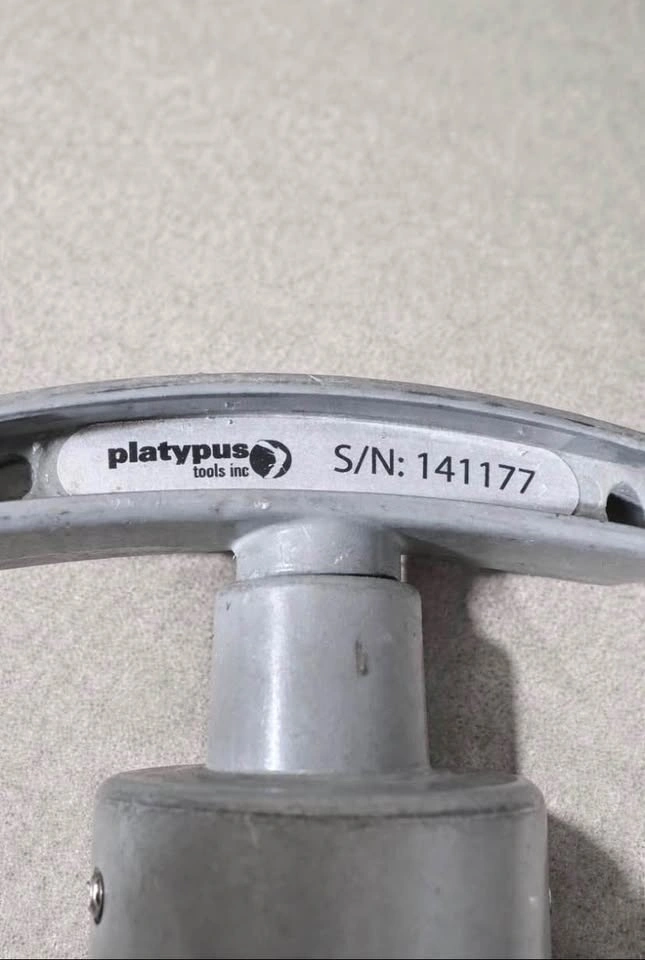 Hand-Operated Pump Tool - photo 2