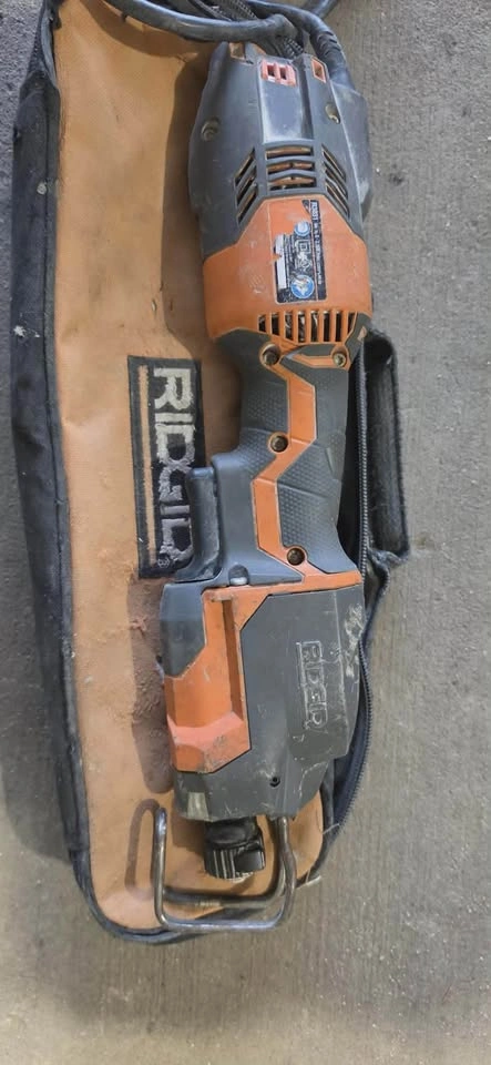 Ridgid R3031 Fuego One Handed Reciprocating Saw - photo 2