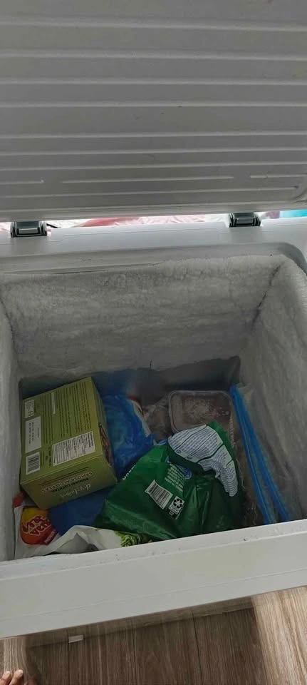 Midea 3.5 cu ft. Freezer White Compact Convertible - photo 3