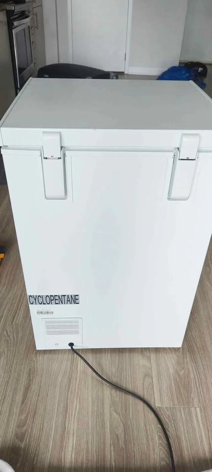 Midea 3.5 cu ft. Freezer White Compact Convertible - photo 5