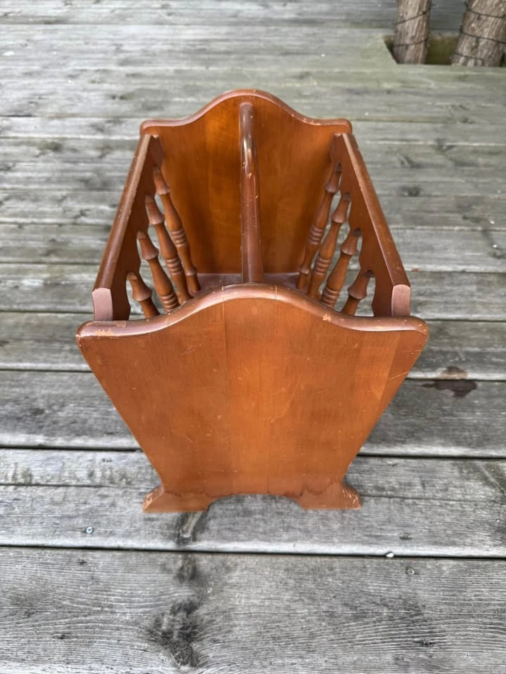 Solid wood magazine rack - photo 2