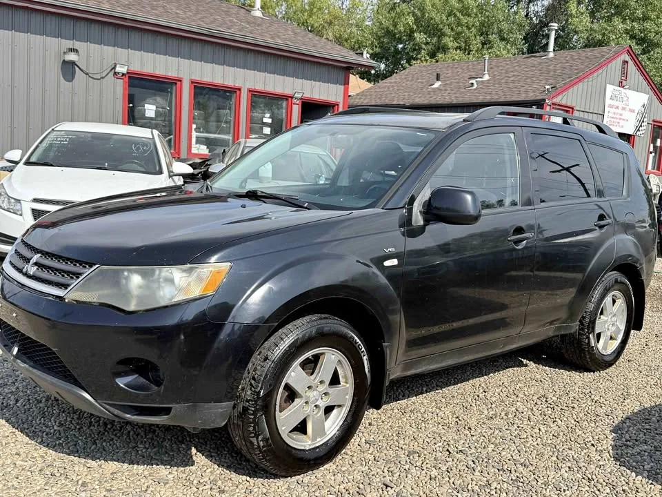 2008 Mitsubishi Outlander thumbnail