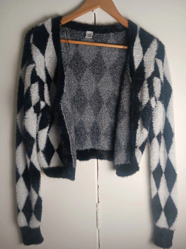 Twik argyle harlequin fuzzy cardigan. - photo 5