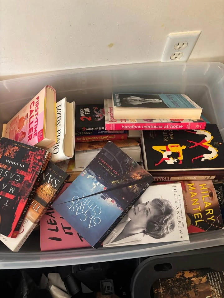 200+ Special Books Collection - photo 2