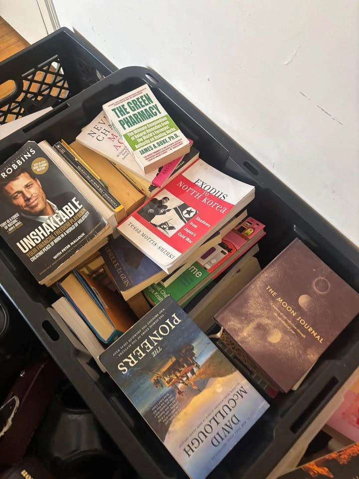200+ Special Books Collection - photo 3
