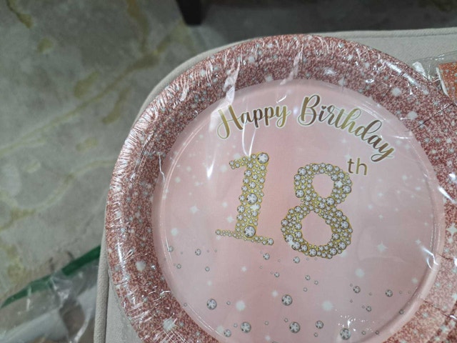 18th Birthday Party Set - Rose Gold & Diamond Design - photo 3