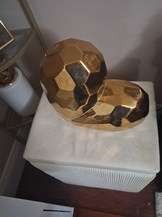 Large gold decorative heart - photo 2
