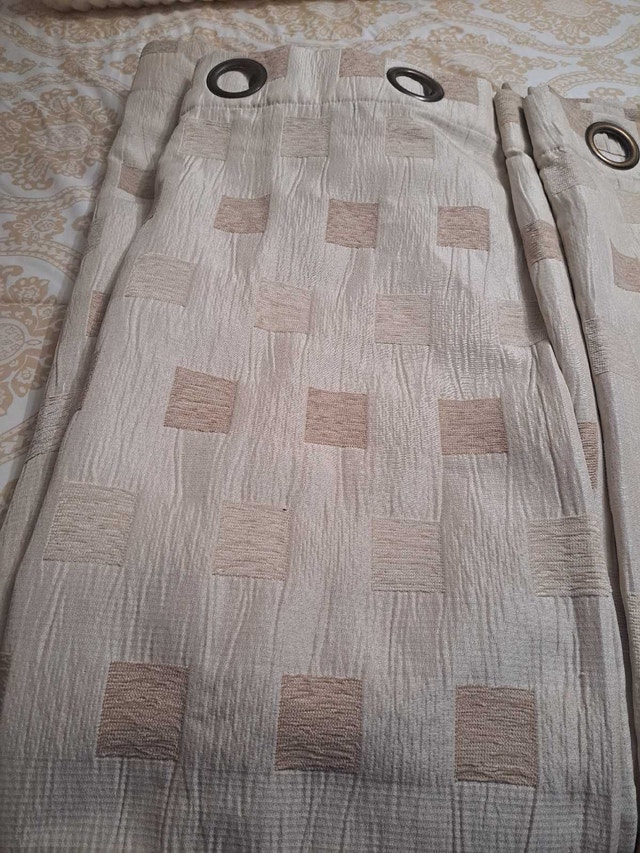 Beige and taupe gromet set - photo 3