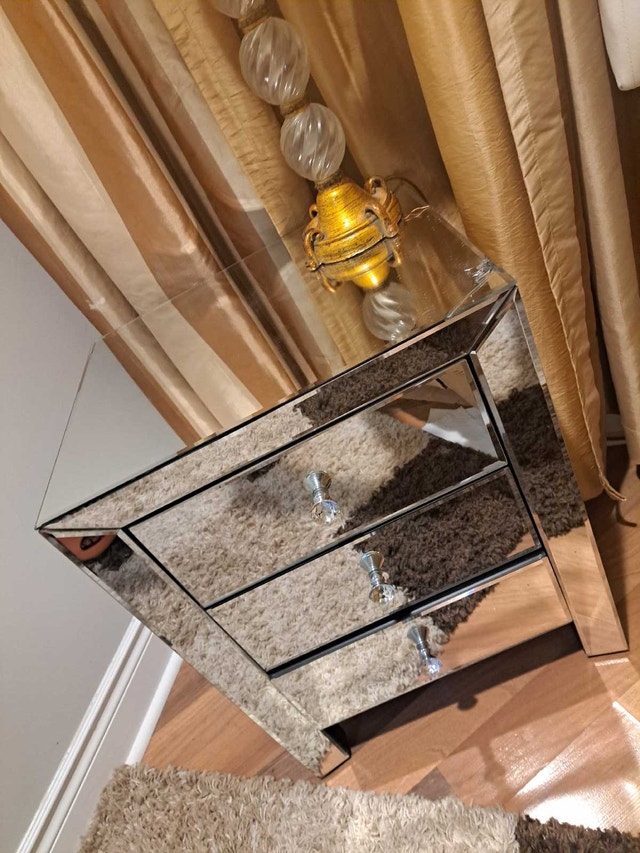 Mirror Night Stand - Small Crack on One End - photo 3