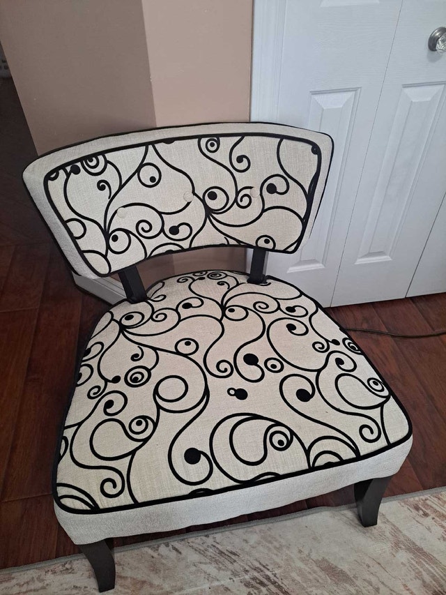 Stylish Black and White Floral Accent Chair