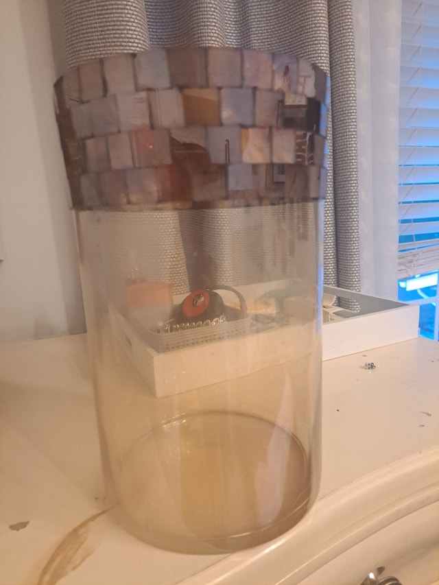 Gold vase